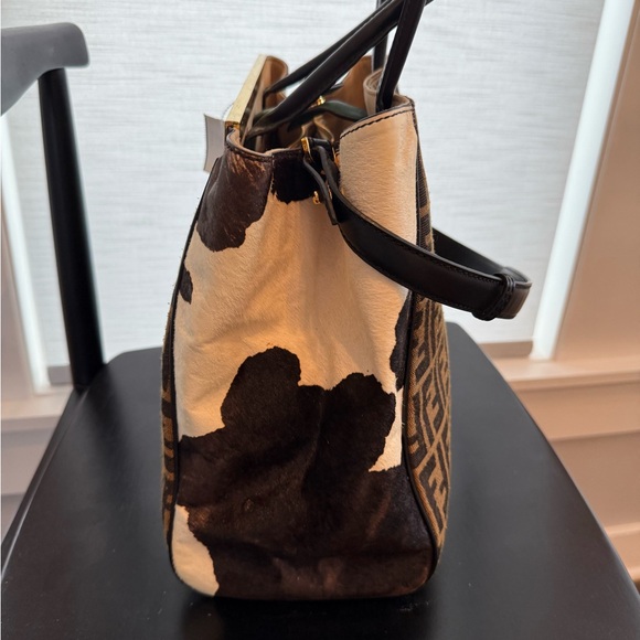 Fendi 2 Jours Tote Bag - Picture 4 of 15